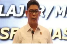 6 Brigjen Pol Naik Pangkat...