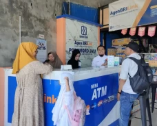 AgenBRILink Dekatkan...