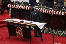 Prabowo Targetkan APBN...