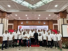 Guruh Tirta: Sepakbola...