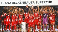 Bayern Muenchen Juara...