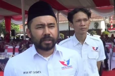 HUT ke-80 RI, Partai...