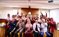 Dosen MNC University...