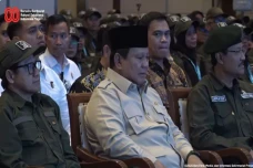 Ketika Prabowo Meneteskan...