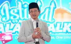 Istiqlal Halal Walk...