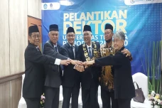 Prof. Dr. Ali Muktiyanto...