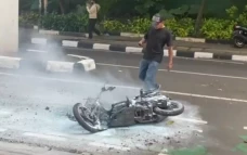 Pindah ke Gerbang Pancasila,...