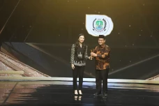 19 Tokoh Sabet Penghargaan...