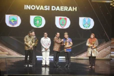 Gubernur Kalteng Diganjar...