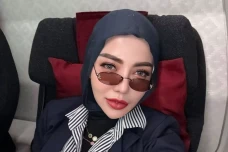Bella Shofie Umumkan...