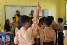 Mapala UI Gelar Pengabdian...