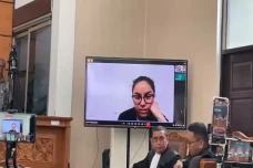 Nikita Mirzani Sakit...