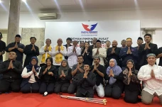 Plt Sekjen Perindo AYP...