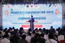 Maulid Nabi Muhammad...
