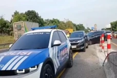 Cegah Kemacetan Arus...