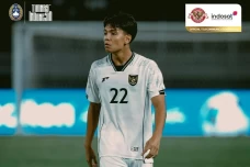 3 Potret Tampan Adrian...