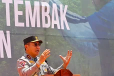 Polda Riau Dorong Pertambangan...