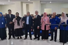 697 Mahasiswa Baru Unibang...