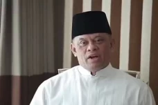 Gatot Nurmantyo Masuk...
