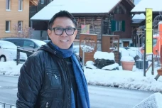 Eko Patrio Tinggal di...