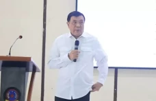Djamari Chaniago Masuk...