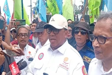 Diterima Ketua DPR,...