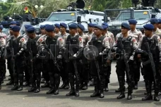 Kapolri Bentuk Tim Transformasi...