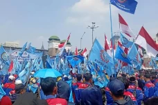 Jalan Gatot Subroto...