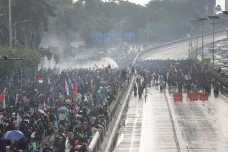 Polisi Tetapkan 959...