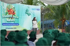 Program Student Goes...