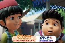 Entong Hadir dengan...