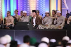 Selawat yang Dilantunkan...