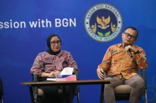 Biaya Perawatan Pasien...