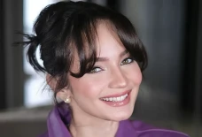 Enzy Storia Pernah Tinggalkan...