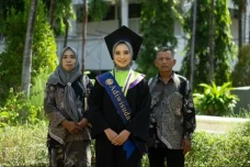 Dulu Nyaris Tak Kuliah,...