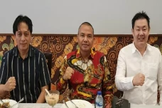 Akhmad Gojali Harahap...