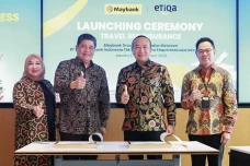 Maybank Indonesia dan...