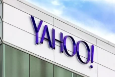 Demi Gengsi, Yahoo Siap...