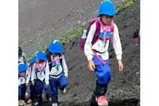 Viral! Anak TK di Jepang...