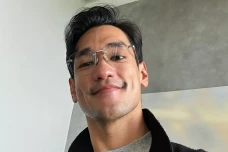 Afgan Selektif Pilih...