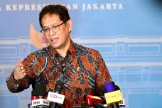 Alasan Purbaya di Balik...