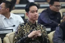 Roy Suryo dan Dokter...