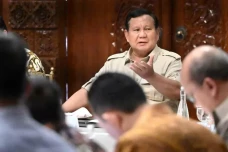 Momen Prabowo Kebut...