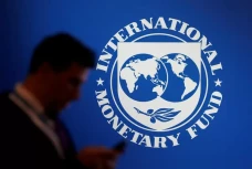 IMF Peringatkan Soal...