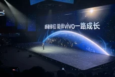 vivo X300 Series Diluncurkan,...