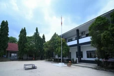 Revitalisasi Sekolah...