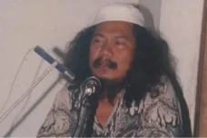 Profil Gus Maksum, Ulama...
