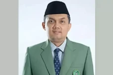 Kepentingan Nasional...