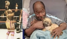 Mantan Pegulat WWE Sir...