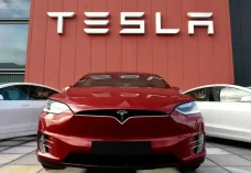 Tesla Menarik Kembali...